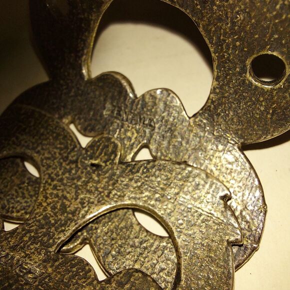 Zentall Hammered Metal Bangle Cuff Hinge Bracelet - Picture 7 of 7